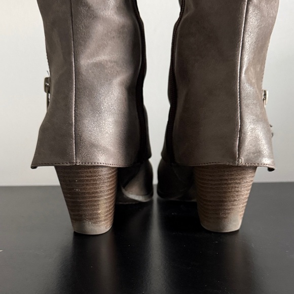 Brown Faux Cowgirl Boots - Picture 6 of 9